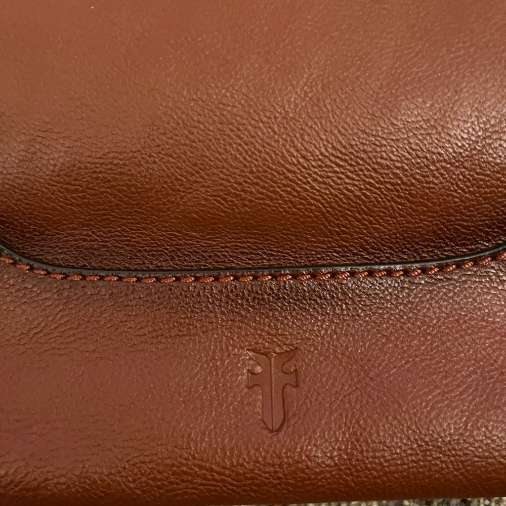 Frye Brown Leather Hobo Shoulder Bag - Picture 6 of 14